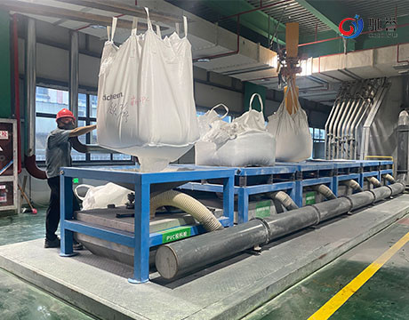 نظام نقل التغذية الأوتوماتيكي لخلاط المسحوق والطارد PVC