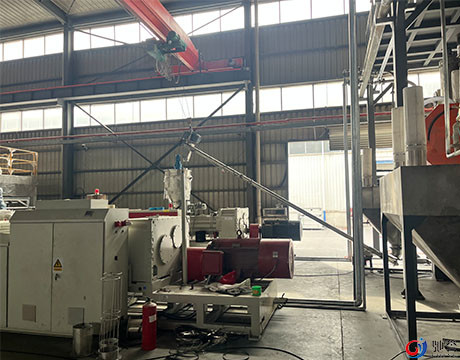 نظام تجميع السيارات PVC لنظام خلط خط بثق الأرضيات SPC / LVT / WPC